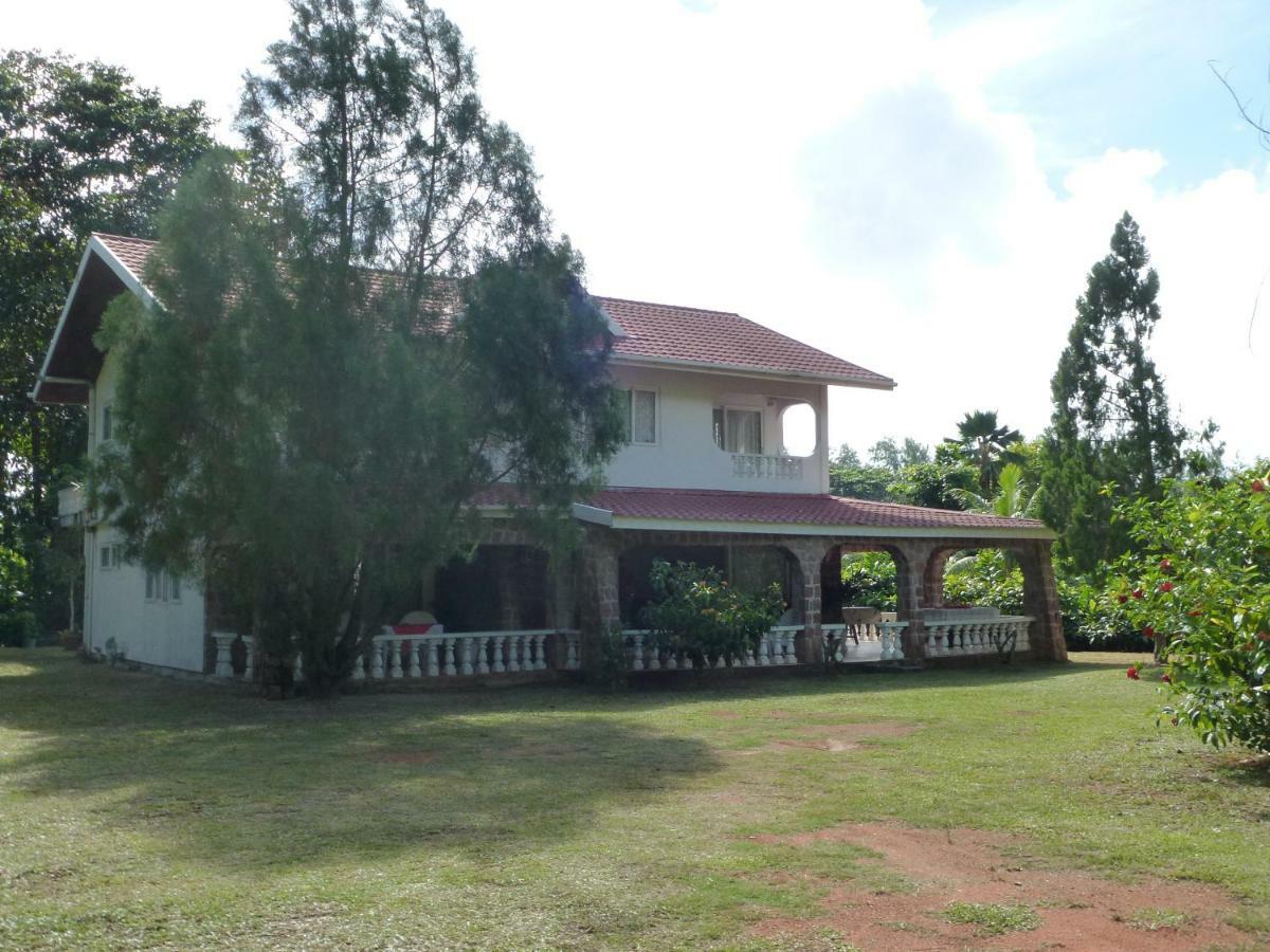 Chez Muriel Anse Volbert Village Exterior foto